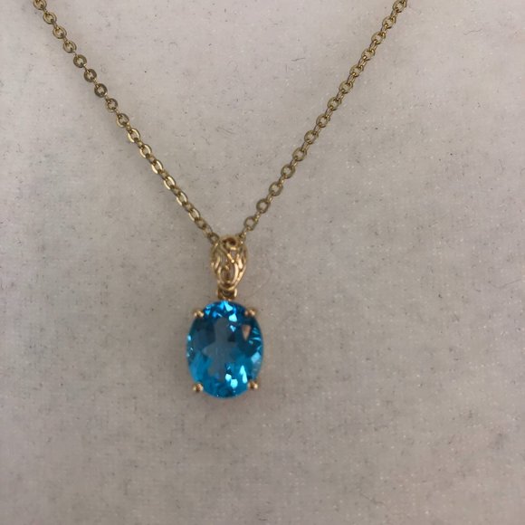 NEW - Macy's 14KT Solid Gold Genuine Oval Blue Topaz Pendant Glamcore Sparkly - Picture 4 of 17